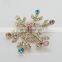 Wholesale vintage gold Christmas flower shape rhinestone brooches for wedding invitation
