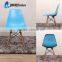 LS-4001 Modern design hot selling custom made stackable plastic chair with wooden leg