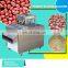 Automatic fruit and vegetable cutting machine