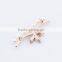 China Supplier Cheap Wholesale Zinc Alloy Magnetic Artificial Flower Rhinestone Brooch