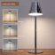 Lámpara de mesa de moda atmosférica de arte de hierro nórdico LED con control táctil de brillo, de metal y protección visual, para bares, salones, dormitorios y hoteles