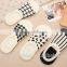 wholesale new fashion classic black white anti slip women invisible boat socks