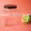buttom price smooth square chili sauce glass jar with black lid