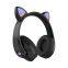 Headset Bluetooth compatible headset wireless LED girl stereo foldable sports headset microphone headset cute cat ears