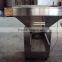 Vibrating magnetic feeder
