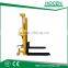 500kg, lifting height 1600mm manual hand stacker