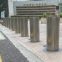 Commercial Pedestrian Streets Battery Powered Electronic Security Bollard 304 SS Automatic Flexible Column Bollards
