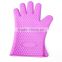YangJiang factory Wholesale food grade heat resistant silicone oven mitts with 5 fingers