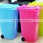 Pulley Environmental Clean Car Styling Colored Plastic Mini Desktop Trash Can