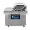 Vacuum packaging machine