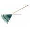 (8-1402) 22 teech plastic material leaf collecting lawn rake