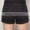 Comfy 2017 wholesale Cuffed Denim/girls ruffle shorts