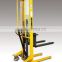 1000KG Capacity Single Mast Hydraulic Manual Stacker