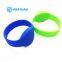 Customized Color Passive NFC Bracelet RFID Silicone Wristband for GYM Fitness Center