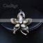Fashion Jewelry Crystal Rhinestone Five Petals Brooch Pin Crazing Arcylic Stone Girls Party Promotion Gift Appreal Accessories