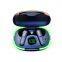 Casque de jeu professionnel en mode gaming Tws avec cas de charge unique et écouteurs Bluetooth BT5.1 dotés de luminescence RGB éclatante