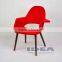 Replica Eero Saarinen Organic Chair - Red Fabric