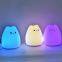 Lampada de noite de silicone, lampada de mesa LED colorida em formato de gatinho para crian?as, lampada de quarto com luz que muda ao tocar
