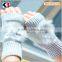 2015 High Quality Knitting Ladys Mittens With Fur Ball