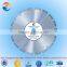Asphalt cutting blade with protection segments