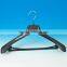 2016 Wholesale plastic hanger with logo with low cost