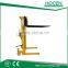 500kg, lifting height 1600mm manual hand stacker