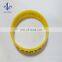 2017 factory custom design silicone wristband for wedding