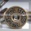 custom new design Metal round badge button for jeans clothing