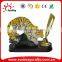 giraffe figurine table pen holder