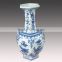 Delicate style blue and whtie floral pattern antique clay vase with ball shape