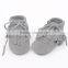 2016 New Design Lace Up Tassel Winter Newborn Baby Shoes