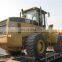 Японский погрузчик на колесах Caterpillar 966H осуществляет погрузку, фронтальный погрузчик CAT 966H отправляется в порт