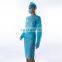 Disposable Ppe Waterproof Protective Gown 25gsm CPE with Fluid Resistant Thumb Loop Isolation Gowns