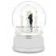 Factory Custom made best wedding decoration snow globe gift polyresin resin special wedding souvenir