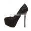 wholesale golden supplier black and white Noble lace round head shallow mouth high-heeled wedding shoes