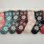 European Popular Snowflake  Design  China OEM Factory Direct Sale Slipper Winter Socks With Non Slip Grips