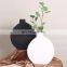 New Arrival Black and White Modern Simple Flat Drum Bottle Ceramic Vase Porcelain Vase Pot Home Room Decoration Ornaments
