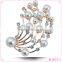 Fashion design hot sale charming ladies brooch rhinestone pearl shaped jewelry