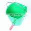 8 liter plastic bucket with hook for feeding livestocks Calf feeding bucket