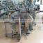 Liquid filling machine