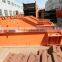 Vibrating feeder with smooth vibration and long service life