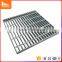 Galvanized Low Carbon Steel Grating / Galvanized Serrated Bar Grating