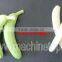 Green Banana peeling machine/banana peeler/banana chips machine/green banana slicing machine/plantain peeler