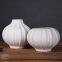 Wholesale Fashion Large White Round Garlic Simple Ceramic Flower Vase For Living Room