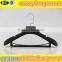 YY0443 black rubber men suit hanger rubber coated clothes plastic hanger with bar