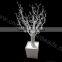 Gold Color Artificial Wedding Table Tree Manzanita Crystal Potted Tree With Garland