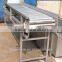 Rolling rail fruit sorting machine for fruit and vegetables