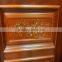 China manufacturer knotti pine wood door