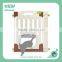 860 Light Weight Firm and Rigid Plastic folding Pet and friendly Baby Gate