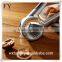 shucker - Nut cracker